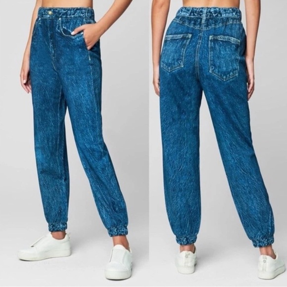 ISO Blank NYC Easy Come Easy Go Denim Printed French Terry Joggers Size Large